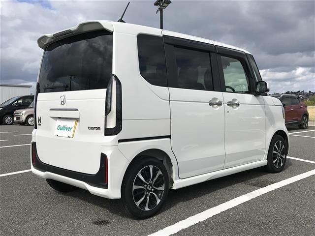 N-BOXカスタム コーディネートスタイル 純正9型ナビ/フルセグ/BT/USB Bカメラ Hセンシング レーンキープ レーダークルーズ パーキングセンサー 両側電動 ハーフレザー シートヒーター ETC ドラレコ LED 純正14AW(33枚目)