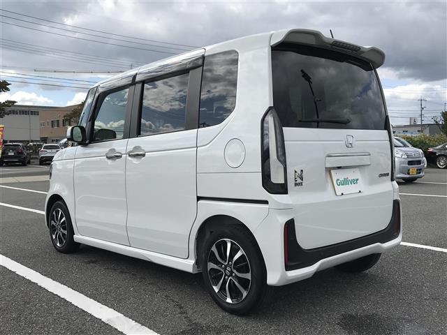N-BOXカスタム コーディネートスタイル 純正9型ナビ/フルセグ/BT/USB Bカメラ Hセンシング レーンキープ レーダークルーズ パーキングセンサー 両側電動 ハーフレザー シートヒーター ETC ドラレコ LED 純正14AW(35枚目)
