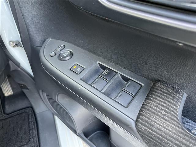 Ｎ－ＷＧＮカスタム Ｌホンダセンシング　純正ナビ／フルセグ／ＤＶＤ／ＣＤ／ＵＳＢ／ＢＴ　Ｂカメラ　ＥＴＣ　運転席シートヒーター　Ｈセンシング　レーダークルーズ　レーンキープアシスト　ＬＥＤライト　純正アルミ　プッシュスタート　Ａストップ（12枚目）