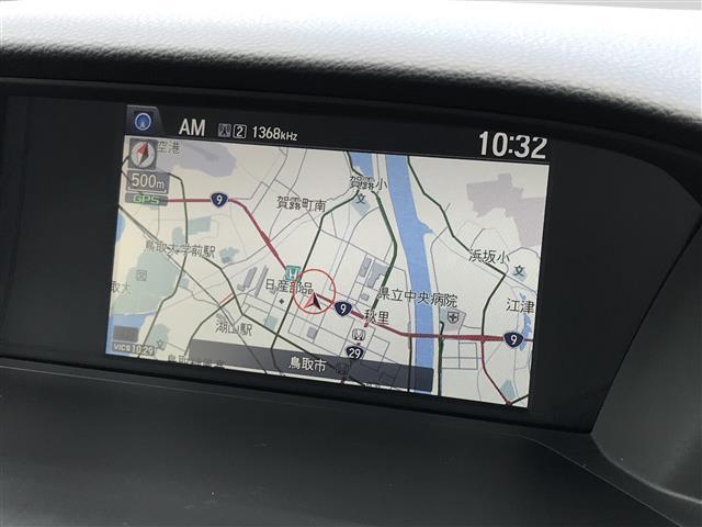 アコードハイブリッド ＬＸ　純正ナビ／フルセグ／ＤＶＤ／ＣＤ／ＢＴ　バックカメラ　ビルトインＥＴＣ　クルコン　黒革シート　パワーシート　Ｄ席メモリーシート　シートヒーター　ＬＥＤライト　フォグ　純正１７ＡＷ　プッシュスタート（3枚目）