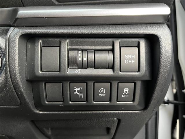 インプレッサスポーツ 2.0i-Lアイサイト 4WD 純正8型ナビ/フルセグ/DVD/CD/BT バックカメラ ETC ドライブレコーダー アイサイト レーダークルーズ レーンアシスト LEDライト 純正アルミ プッシュスタート 電動パーキング(11枚目)