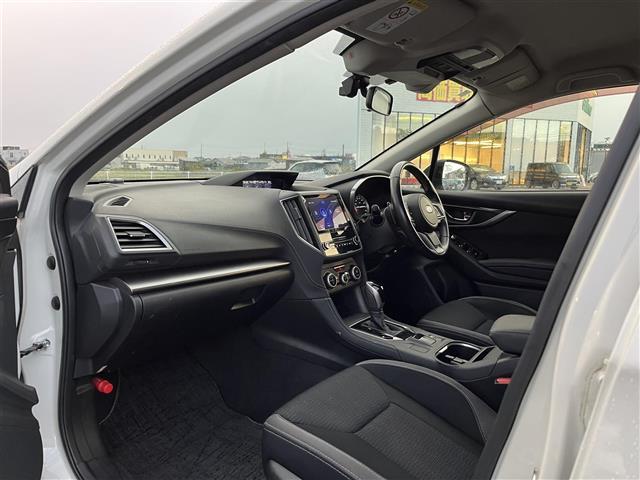 インプレッサスポーツ 2.0i-Lアイサイト 4WD 純正8型ナビ/フルセグ/DVD/CD/BT バックカメラ ETC ドライブレコーダー アイサイト レーダークルーズ レーンアシスト LEDライト 純正アルミ プッシュスタート 電動パーキング(20枚目)