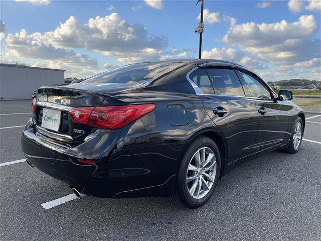 スカイライン 200GT-tタイプP ターボ 純正ナビ/フルセグ/DVD/CD/BT アラウンドビュー ビルトインETC ドライブレコーダー 黒レザーシート パワーシート シートヒーター 衝突軽減ブレーキ レーダークルーズ LEDライト(32枚目)