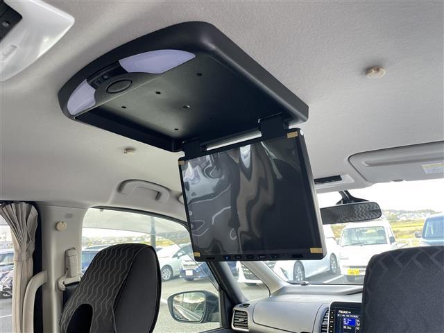 セレナ ｅ－パワー　ハイウェイスターＶ　純正１０型ナビ／ＴＶ／ＤＶＤ／ＣＤ／ＢＴ　アラウンドビュー　フリップダウン　ドラレコ　ＥＴＣ　セーフティパックＢ　衝突軽減ブレーキ　プロパイロット　両側パワスラ　ＬＥＤライト　前後ソナー　シートカバー（5枚目）