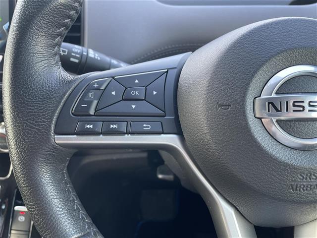 セレナ ｅ－パワー　ハイウェイスターＶ　純正１０型ナビ／ＴＶ／ＤＶＤ／ＣＤ／ＢＴ　アラウンドビュー　フリップダウン　ドラレコ　ＥＴＣ　セーフティパックＢ　衝突軽減ブレーキ　プロパイロット　両側パワスラ　ＬＥＤライト　前後ソナー　シートカバー（9枚目）