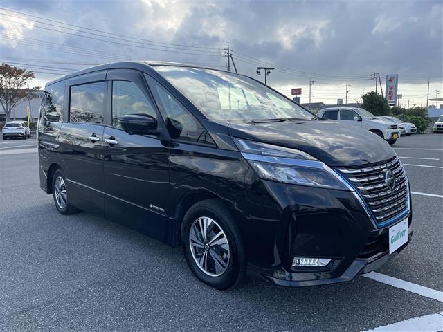 セレナ ｅ－パワー　ハイウェイスターＶ　純正１０型ナビ／ＴＶ／ＤＶＤ／ＣＤ／ＢＴ　アラウンドビュー　フリップダウン　ドラレコ　ＥＴＣ　セーフティパックＢ　衝突軽減ブレーキ　プロパイロット　両側パワスラ　ＬＥＤライト　前後ソナー　シートカバー（32枚目）