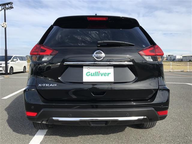 エクストレイル ２０Ｘ　７人乗り３列シート　純正ナビ／フルセグ／ＣＤ／ＤＶＤ／ＢＴ　アラウンドビュー　フリップダウン　ＥＴＣ　　エマージェンシーブレーキ　デジタルミラー　前後ソナー　電動リアゲート　ＬＥＤライト　純正アルミ（37枚目）