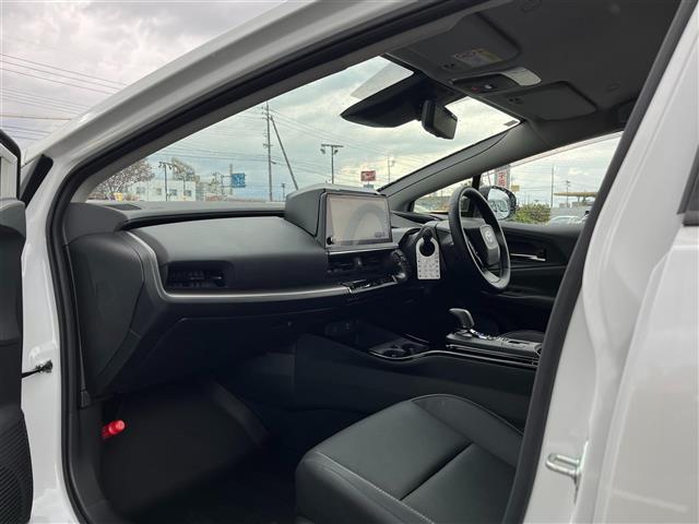 プリウス Z 4WD 純正12.3型DA 全方位カメラ トヨタチームメイト セーフティS BSM パワーシート シートH エアシート 電動リアゲート ETC デジタルミラー LED 純正19インチAW(20枚目)