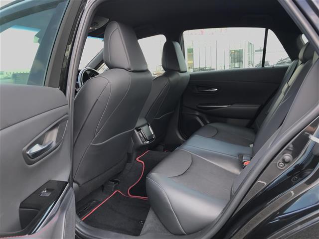 クラウンハイブリッド Ｓ　スポーツスタイル　純正８型ＤＡ／ナビ／フルセグ／ＣＤ／ＢＴ／Ｍｉｒａ　全方位カメラ　セーフティＳ　ＢＳＭ　パーキングアシスト　ＨＵＤ　ハーフレザー　パワーシート　シートＨ　ＥＴＣ２．０　ＬＥＤ　純正１８インチＡＷ（25枚目）