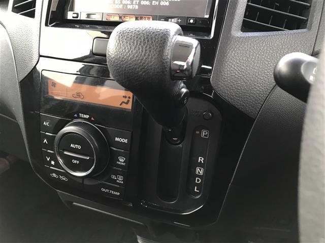 ルークス ハイウェイスターターボ　４ＷＤ　ターボ車　純正ナビ／フルセグ／ＤＶＤ／ＣＤ／ＢＴ　ＥＴＣ　運転席シートヒーター　ＬＥＤヘットライト　プッシュエンジンスタート　純正１４インチアルミホイール　フロアマット　ドアバイザー（7枚目）