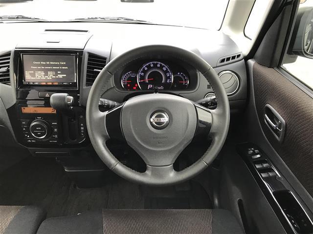 ルークス ハイウェイスターターボ　４ＷＤ　ターボ車　純正ナビ／フルセグ／ＤＶＤ／ＣＤ／ＢＴ　ＥＴＣ　運転席シートヒーター　ＬＥＤヘットライト　プッシュエンジンスタート　純正１４インチアルミホイール　フロアマット　ドアバイザー（12枚目）