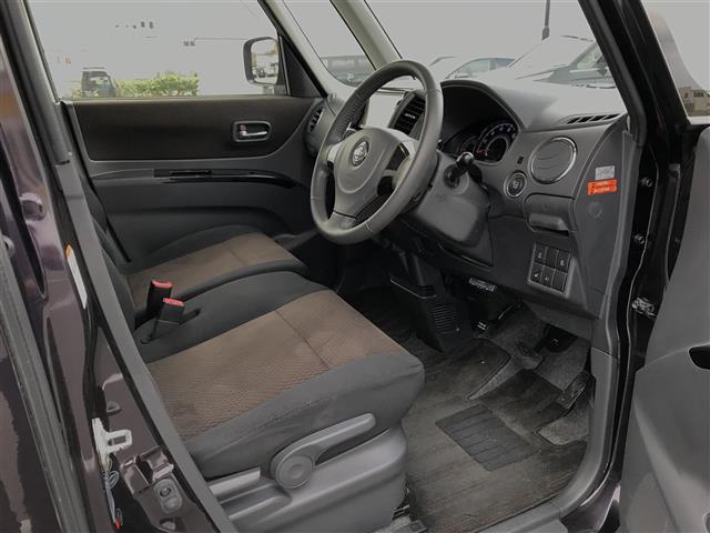 ルークス ハイウェイスターターボ　４ＷＤ　ターボ車　純正ナビ／フルセグ／ＤＶＤ／ＣＤ／ＢＴ　ＥＴＣ　運転席シートヒーター　ＬＥＤヘットライト　プッシュエンジンスタート　純正１４インチアルミホイール　フロアマット　ドアバイザー（13枚目）