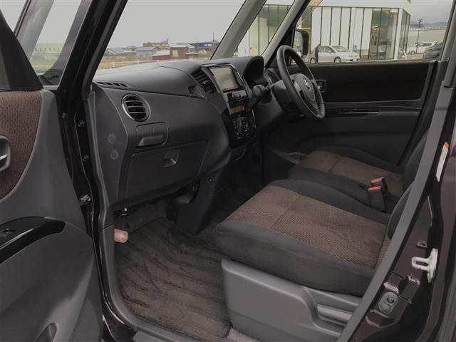 ルークス ハイウェイスターターボ　４ＷＤ　ターボ車　純正ナビ／フルセグ／ＤＶＤ／ＣＤ／ＢＴ　ＥＴＣ　運転席シートヒーター　ＬＥＤヘットライト　プッシュエンジンスタート　純正１４インチアルミホイール　フロアマット　ドアバイザー（18枚目）