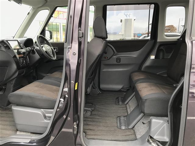 ルークス ハイウェイスターターボ　４ＷＤ　ターボ車　純正ナビ／フルセグ／ＤＶＤ／ＣＤ／ＢＴ　ＥＴＣ　運転席シートヒーター　ＬＥＤヘットライト　プッシュエンジンスタート　純正１４インチアルミホイール　フロアマット　ドアバイザー（21枚目）