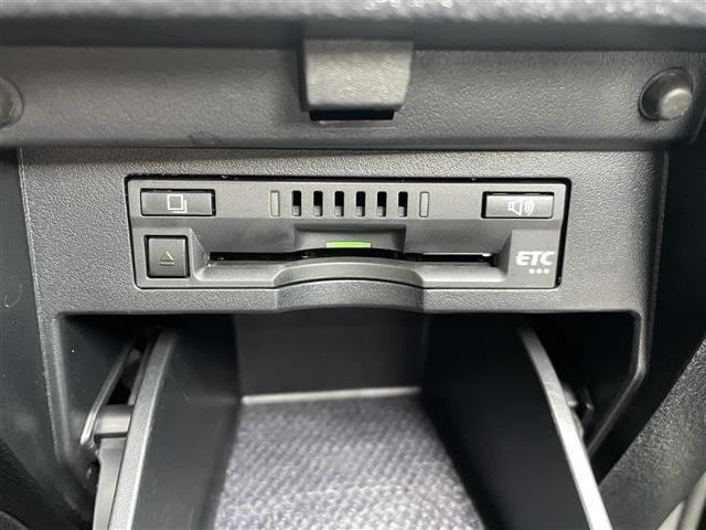 ヴェルファイア ２．５Ｚ　Ｇエディション　純正１０型ナビ／フルセグ／ＣＤ／ＤＶＤ／ＢＴ　Ｂカメラ　純正フリップダウン　ＥＴＣ　レザーシート　パワーシート／メモリ機能　シートヒーター　両側電動　電動リアゲート　ソナー　ＬＥＤ　純正１８ＡＷ（13枚目）