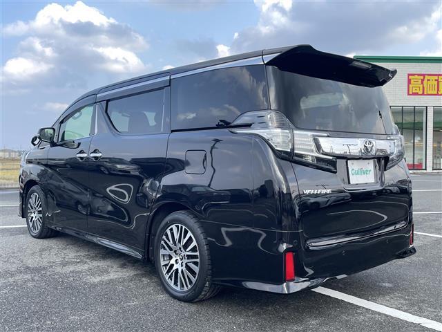 ヴェルファイア ２．５Ｚ　Ｇエディション　純正１０型ナビ／フルセグ／ＣＤ／ＤＶＤ／ＢＴ　Ｂカメラ　純正フリップダウン　ＥＴＣ　レザーシート　パワーシート／メモリ機能　シートヒーター　両側電動　電動リアゲート　ソナー　ＬＥＤ　純正１８ＡＷ（35枚目）