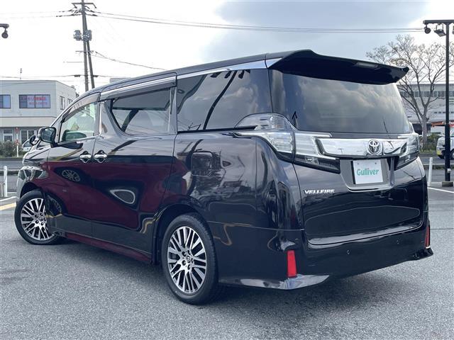 ヴェルファイア ２．５Ｚ　Ｇエディション　純正１０型ナビ／フルセグ／ＣＤ／ＤＶＤ／ＢＴ　Ｂカメラ　純正フリップダウン　ＥＴＣ　レザーシート　パワーシート／メモリ機能　シートヒーター　両側電動　電動リアゲート　ソナー　ＬＥＤ　純正１８ＡＷ（41枚目）