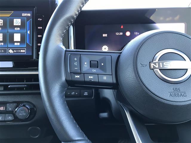 ノート Ｓ　ＦＯＵＲ　４ＷＤ　純正ナビ／フルセグ／ＤＶＤ／ＣＤ／ＢＴ／ＵＳＢ　全方位カメラ　ＥＴＣ　ドラレコ　シートヒーター　エマージェンシーブレーキ　レーンキープアシスト　ＬＥＤヘットライト　Ｐスタート　フロアマット（7枚目）