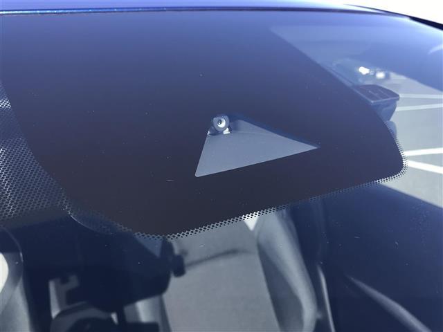 ノート Ｓ　ＦＯＵＲ　４ＷＤ　純正ナビ／フルセグ／ＤＶＤ／ＣＤ／ＢＴ／ＵＳＢ　全方位カメラ　ＥＴＣ　ドラレコ　シートヒーター　エマージェンシーブレーキ　レーンキープアシスト　ＬＥＤヘットライト　Ｐスタート　フロアマット（36枚目）