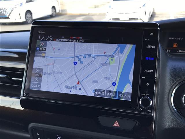 N-BOXカスタム Lターボ 4WD 純正8型ナビ/フルセグ/DVD/CD/BT/USB Bカメラ ビルトインETC ドラレコ 前席シートヒーター レーダークルコン レーンキープアシスト LEDヘット/フォグライト 純正15型AW(2枚目)