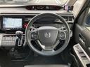 スパーダ・クールスピリット　ホンダセンシング　４ＷＤ　１オーナー　９型ナビ／フルセグ／ＤＶＤ／ＣＤ／ＢＴ　Ｂカメラ　フリップダウン　　ＥＴＣ　シータヒーター　両側パワスラ　ホンダセンシング　レーダークルーズ　レーンアシスト　ＬＥＤ　純正ＡＷ（17枚目）