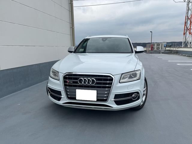 アウディ ＳＱ５