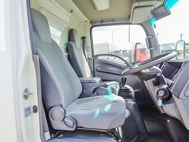 エルフトラック 　冷蔵冷凍車　デンソー製冷凍機　－３２度設定　両サイドスライドドア　両サイド観音扉　対応免許／準中型免許（26枚目）