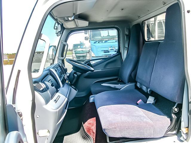 キャンター 　平ボディ　パイプバンパー　サイドバンパーステンレス　デュオニック　最大積載１，５００ｋｇ　荷台寸法（長３１２×幅１６１×高３２）　２トン　２ｔ　対応免許／５ｔ限定準中型免許対応（27枚目）