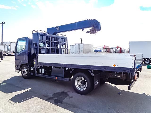 エルフトラック 　タダノ製４段クレーン　ラジコン　最大積載３０００ｋｇ　ワイドボディ　荷台寸法（長３７３×幅２０９×高４０）　２トン　２ｔ　対応免許／準中型免許（7枚目）