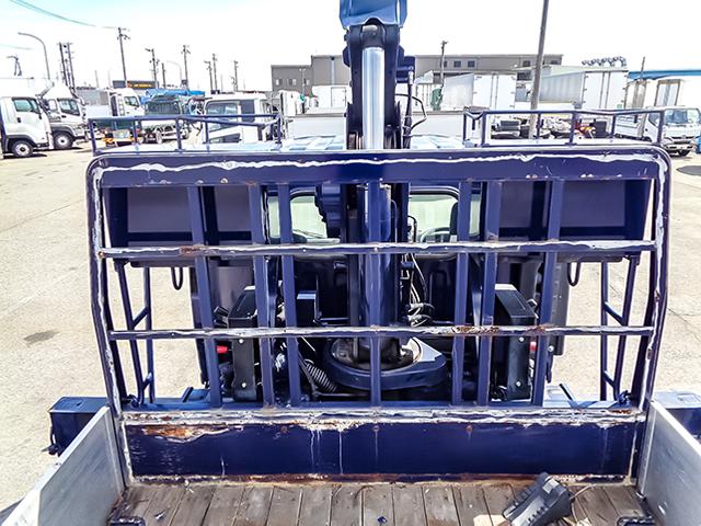 エルフトラック 　タダノ製４段クレーン　ラジコン　最大積載３０００ｋｇ　ワイドボディ　荷台寸法（長３７３×幅２０９×高４０）　２トン　２ｔ　対応免許／準中型免許（13枚目）