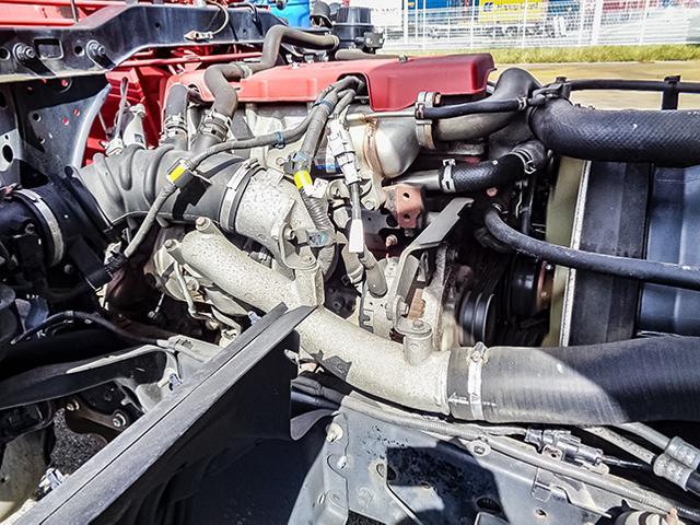 ヒノレンジャー 　古河製３段クレーン付アルミブロック　車検あり　ラジコン　２．９ｔ吊り　ショートボディ　最大積載３，０００ｋｇ　荷台寸法（長４６０×幅２１３×高５８）　４トン　４ｔ　対応免許／８ｔ限定中型免許（31枚目）