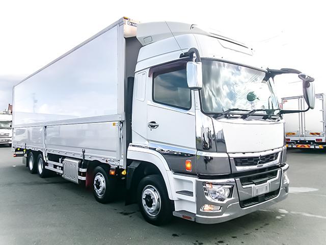 スーパーグレート 　パブコ製パネルウイング　ハイルーフ　４軸低床　後輪エアサス　最大積載１３，３００ｋｇ　荷台寸法（長９６２×幅２４１×高２６４）　１０トン　１０ｔ　対応免許／大型免許（4枚目）