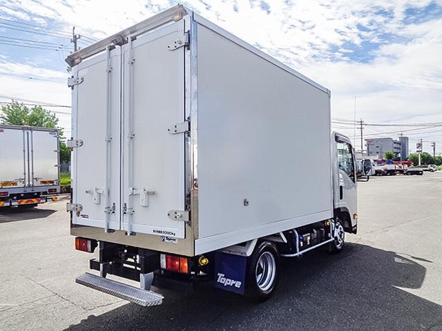 エルフトラック 　東プレ製冷蔵冷凍車　左サイドスライド扉　－３０度設定　最大積載２，０００ｋｇ　荷台寸法（長３０５×幅１６８×高１７３）　２トン　２ｔ　対応免許／５ｔ限定準中型免許（5枚目）