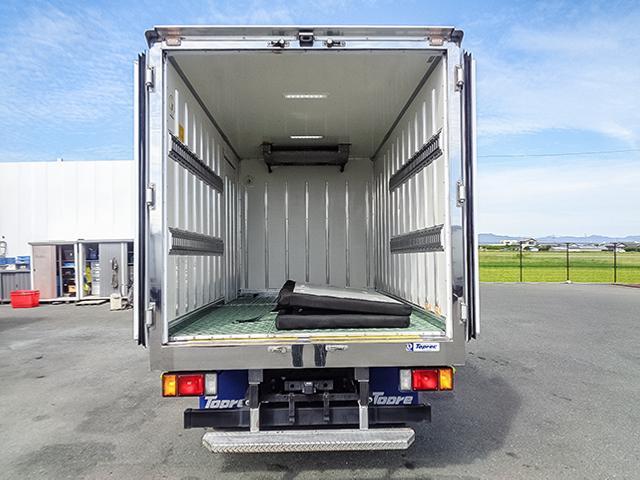 エルフトラック 　東プレ製冷蔵冷凍車　左サイドスライド扉　－３０度設定　最大積載２，０００ｋｇ　荷台寸法（長３０５×幅１６８×高１７３）　２トン　２ｔ　対応免許／５ｔ限定準中型免許（8枚目）