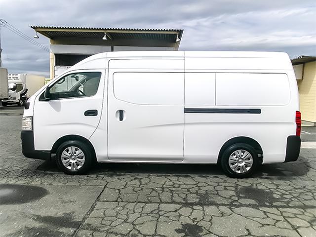 キャラバン 　冷蔵冷凍車　車検あり　両側スライドドア　床ステンレス　最大積載１，０００ｋｇ　荷台寸法（長３１４×幅１４７×高１３３）　２トン　２ｔ　対応免許／普通免許（6枚目）