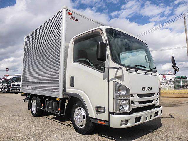 エルフトラック 　日本フルハーフ製アルミバン　１０尺ボディ　５速ミッション　最大積載２，０００ｋｇ　荷台寸法（長３１４×幅１７７×高２１０）　２トン　２ｔ　対応免許／５ｔ限定準中型免許（3枚目）