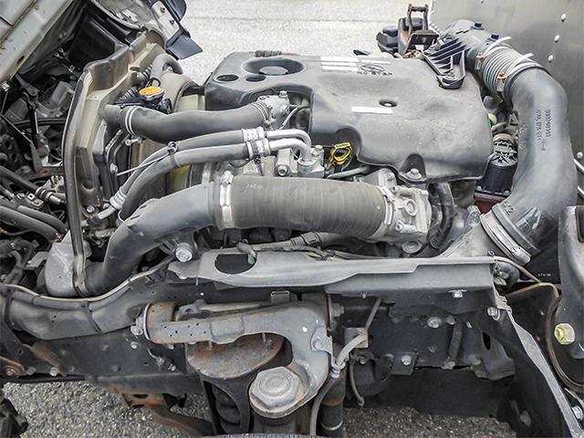 エルフトラック 　日本フルハーフ製アルミバン　１０尺ボディ　５速ミッション　最大積載２，０００ｋｇ　荷台寸法（長３１４×幅１７７×高２１０）　２トン　２ｔ　対応免許／５ｔ限定準中型免許（18枚目）