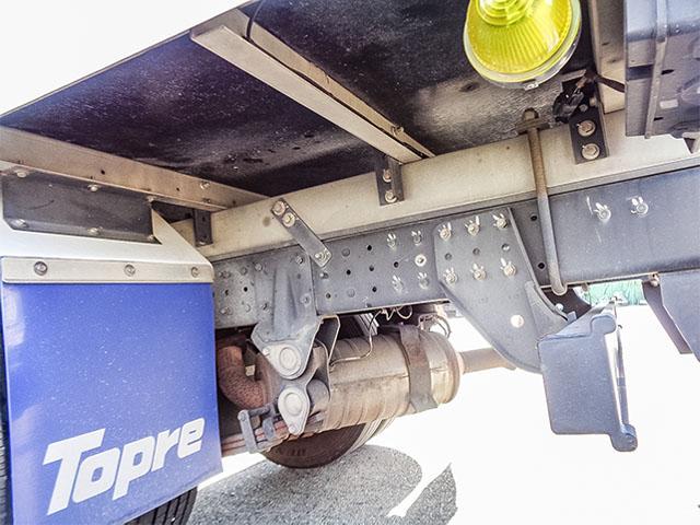 キャンター 　東プレ製冷蔵冷凍車　－３０度設定　サイドスライドドア　床ステンレス　水抜き穴　最大積載２，０００ｋｇ　荷台寸法（長３０１×幅１６５×高１７７）　２トン　２ｔ　対応免許／５ｔ限定準中型免許（20枚目）