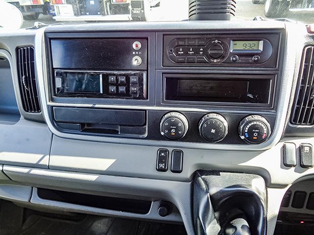 キャンター 　東プレ製冷蔵冷凍車　－３０度設定　サイドスライドドア　床ステンレス　水抜き穴　最大積載２，０００ｋｇ　荷台寸法（長３０１×幅１６５×高１７７）　２トン　２ｔ　対応免許／５ｔ限定準中型免許（33枚目）