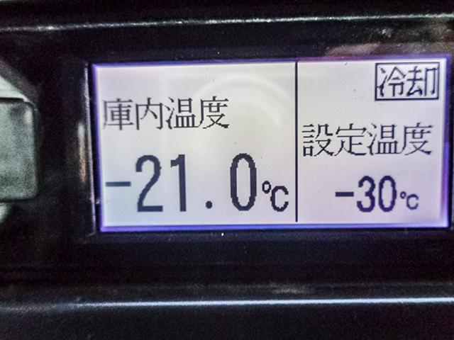 キャンター 　東プレ製冷蔵冷凍車　－３０度設定　サイドスライドドア　床ステンレス　水抜き穴　最大積載２，０００ｋｇ　荷台寸法（長３０１×幅１６５×高１７７）　２トン　２ｔ　対応免許／５ｔ限定準中型免許（34枚目）