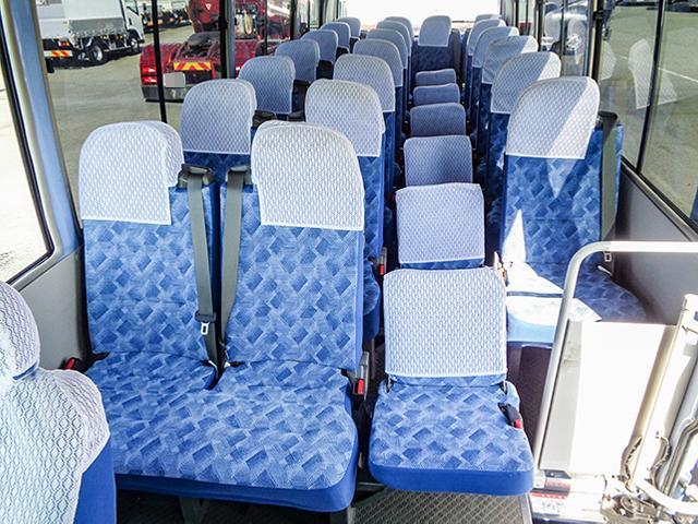 ローザ 　マイクロバス　２９人乗り　車検あり　モケットシート　自動スイングドア　ＴＶ　デュオニック　対応免許／中型免許（11枚目）