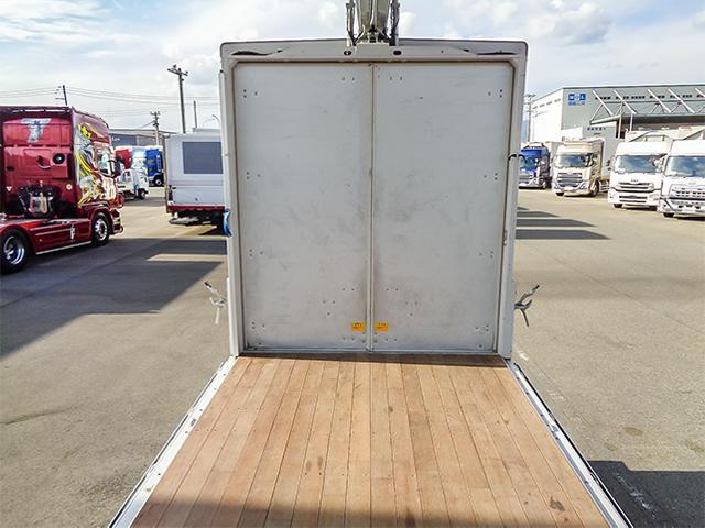 キャンター 　パブコ製アルミウィング　積載量２０００ｋｇ　荷台寸法（長４２９×幅２０９×高２２４）　ワイドボディ　ロングボディ　車検有　２トン　２ｔ　対応免許／準中型免許（19枚目）