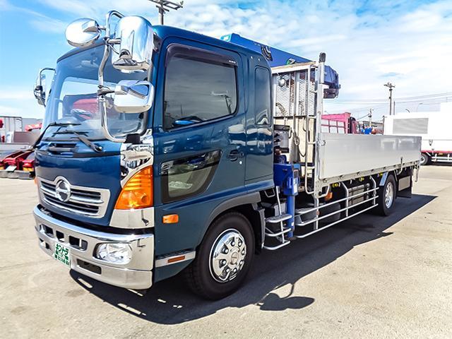 ヒノレンジャー 　タダノ製４段クレーン　ラジコン　増トン　積載７３００ｋｇ　荷台寸法（長５５６×幅２２３×高５８）　後輪エアサス　床鉄板　車検有　１０トン　１０ｔ　対応免許／大型免許（3枚目）