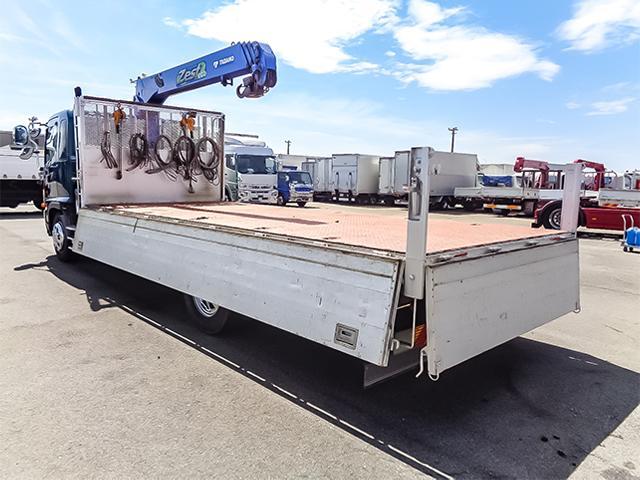ヒノレンジャー 　タダノ製４段クレーン　ラジコン　増トン　積載７３００ｋｇ　荷台寸法（長５５６×幅２２３×高５８）　後輪エアサス　床鉄板　車検有　１０トン　１０ｔ　対応免許／大型免許（10枚目）