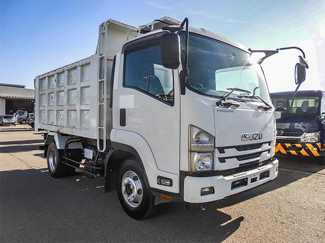 フォワード  新明和製深ダンプ 土砂禁 8立米 6速ミッション ターボ車 最大積載3100kg 荷台寸法(長340×幅200×高119) 4トン 4t 対応免許/8t限定中型免許(4枚目)