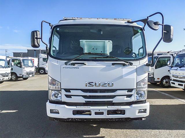 フォワード  新明和製深ダンプ 土砂禁 8立米 6速ミッション ターボ車 最大積載3100kg 荷台寸法(長340×幅200×高119) 4トン 4t 対応免許/8t限定中型免許(5枚目)