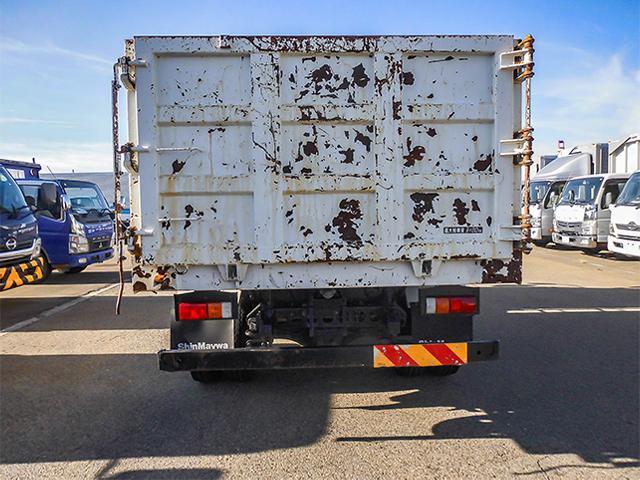フォワード  新明和製深ダンプ 土砂禁 8立米 6速ミッション ターボ車 最大積載3100kg 荷台寸法(長340×幅200×高119) 4トン 4t 対応免許/8t限定中型免許(8枚目)