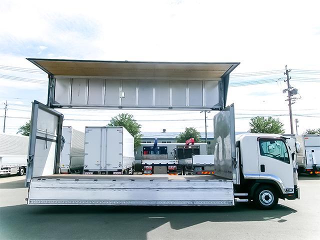 フォワード  日本フルハーフ製アルミウイング 跳ね上げパワーゲート 6速ミッション メッキパーツ ターボ車 最大積載2700kg 荷台寸法(長629×幅240×高239) 4トン 4t 対応免許/8t限定中型免許(18枚目)