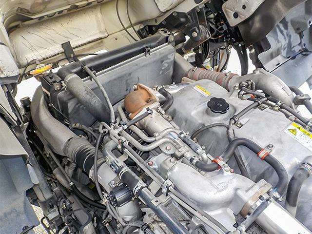 ギガ  トレクス製アルミウイング 低床 ハイルーフ リターダー 後輪エアサス 2デフ 最大積載13,800kg 荷台寸法(長961×幅239×高264) 10トン 10t 対応免許/大型免許(30枚目)