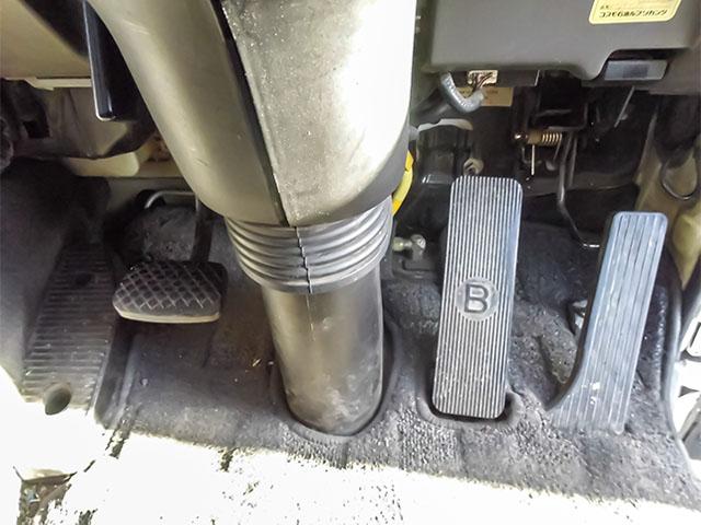 ギガ  トレクス製アルミウイング 低床 ハイルーフ リターダー 後輪エアサス 2デフ 最大積載13,800kg 荷台寸法(長961×幅239×高264) 10トン 10t 対応免許/大型免許(43枚目)
